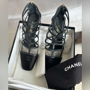 Chanel Satin CC logo Toes Leather Sandals size 11